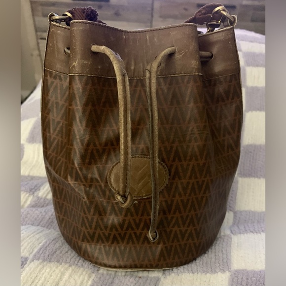 Valentino By Mario Bucket Bag REHAB - Picture 1 of 10